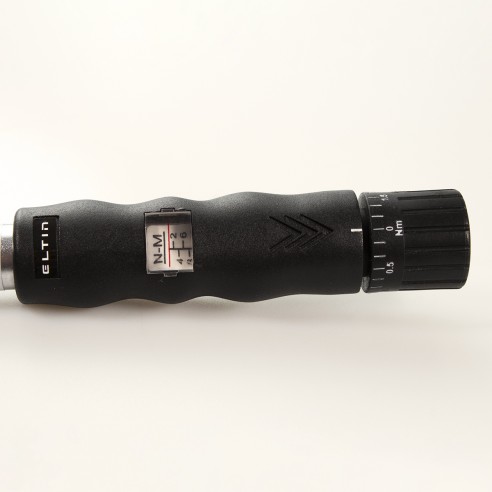 Llave Dinamométrica 1/4\" 2-14Nm